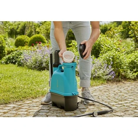GARDENA Spruzzatore Da Giardino 12 Lt, Pompa A Spalla Per Trattamenti Piante (11140-20) 2 GARDENA Spruzzatore Da Giardino 12 Lt, Pompa A Spalla Per Trattamenti Piante (11140-20) - immagine 2